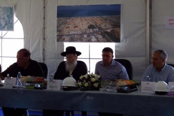 “ממשלת ישראל הסירה את הכפפות”