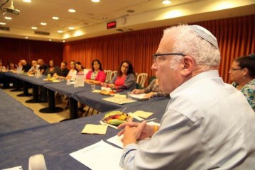 שר החקלאות: נגן על בעלי החיים