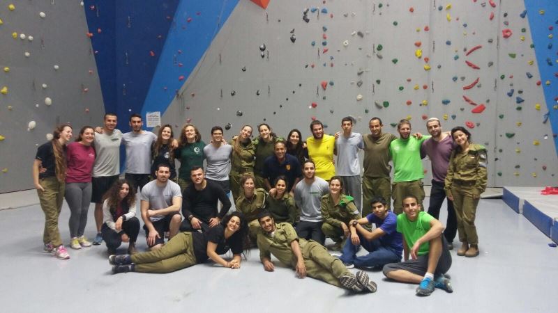 חלק מתהליך ארוך טווח. הצעירים בסדנה|צילום: מרכז הכנה לצה רצים וזוכרים את רונן