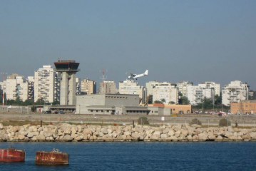 דרישה לדחות את פינוי שדה דב