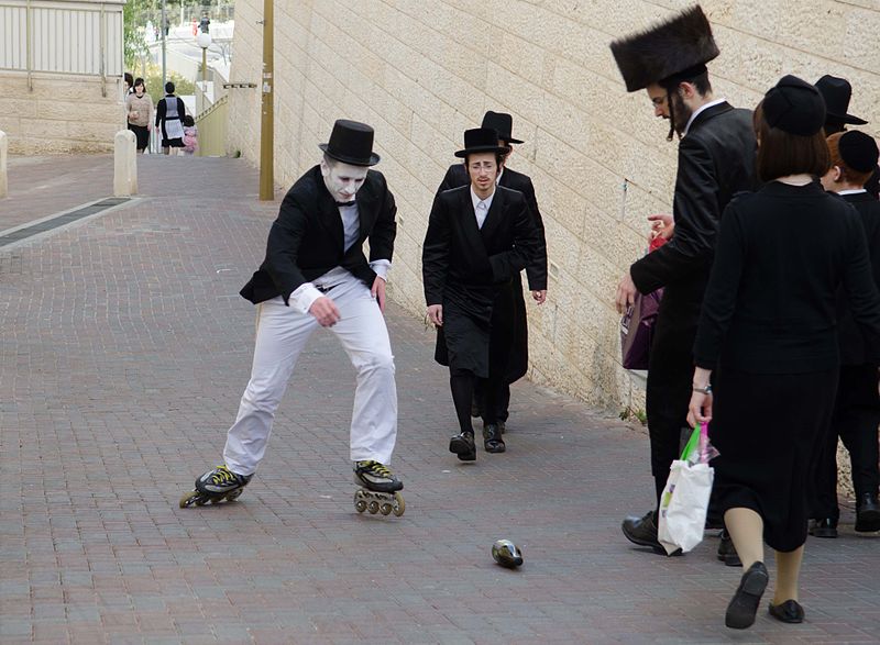 למרות הכל, ירושלים חוגגת את פורים