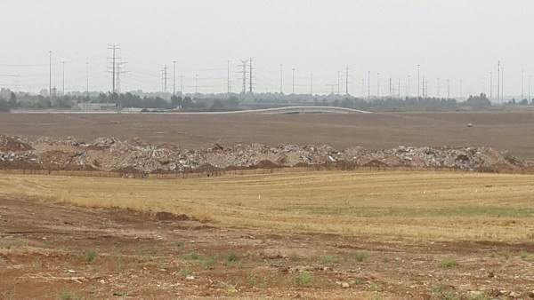 בעיצומו של חוה”מ: צו מניעה על המשך הכנסת פסולת בניין לשטחי אחיסמך