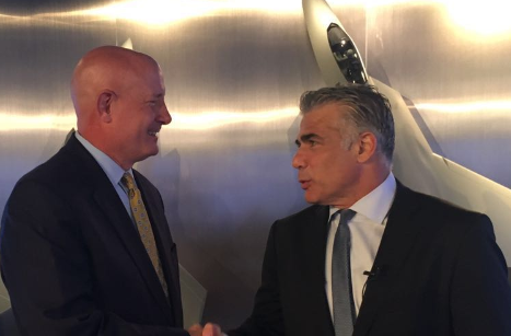 במפגש עם חברי הקונגרס לפיד צפוי לשוחח על הצורך בחיזוק היחסים בין ישראל לארה “המטרה: להנציח את היתרון האסטרטגי של ישראל”