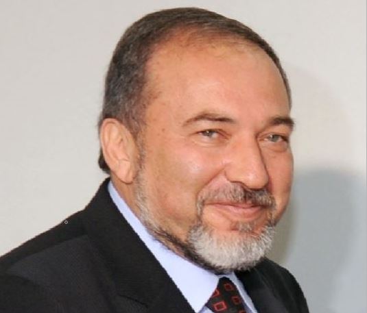 תביעה משר הביטחון: “פעל על פי מסקנות וינוגרד”