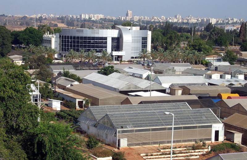 מצפון תיפתח התקווה. מכון ולקני |צילום: יגאל אלעד מכון וולקני: חוגגים 95 שנים