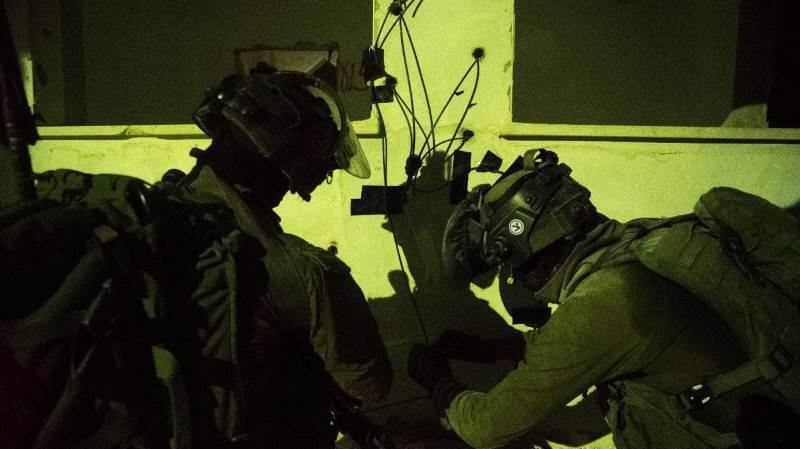 בהתאם להחלטת הדרג המדיני. הריסת בית המחבל|צילום: דו נהרס בית המחבל שביצע פיגוע בקרית ארבע