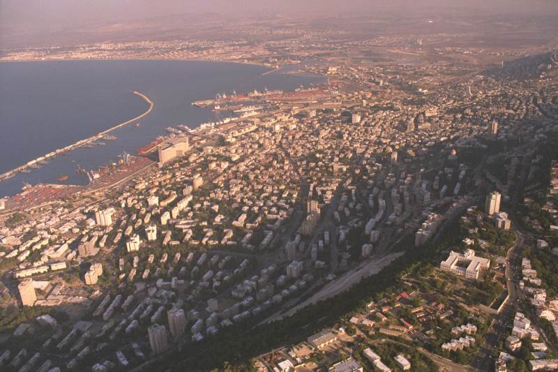 החמרה בתנאי העבודה של בתי זיקוק