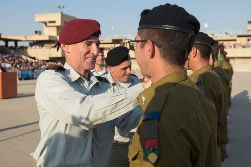 מצפה רמון:  411 קצינים חדשים