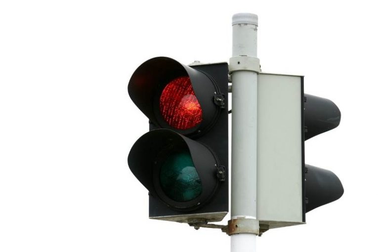 נאבקים בתאונות דרכים בעזרת קנסות