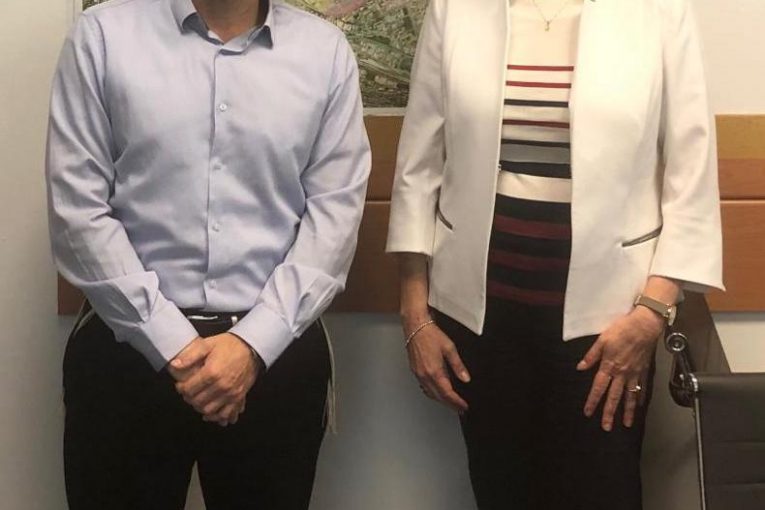 משרד התחבורה ועיריית חיפה הגיעו לסיכום המסדיר את המשך הקמת נמל המפרץ ושדה התעופה בחיפה